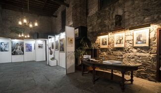 Arte en la Aduana de Oribe, Museos en la Noche, installation view