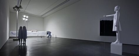 CHUN SUNGMYUNG <SWALLOWING THE SHADOW>, installation view