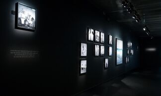 Roger Ballen´s Theater of the Absurd, installation view
