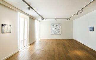 Raimund Girke - Touched in White, installation view