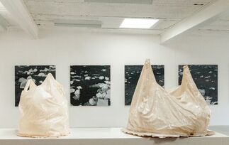 When the wind blows, installation view