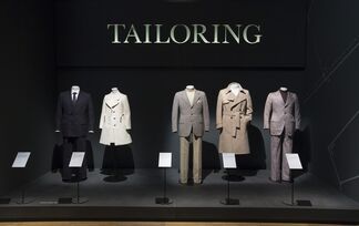 The Glamour of Italian Fashion 1945 - 2014, installation view