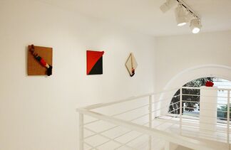Jorge Eielson. Bridging the gap, installation view