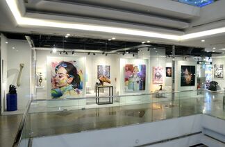 KEEP CALM and SUMMER ON, installation view