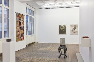 Everything happens at once, installation view