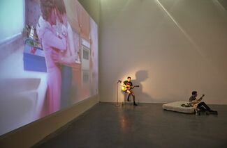 Ragnar Kjartansson: Me, My Mother, My Father, and I, installation view