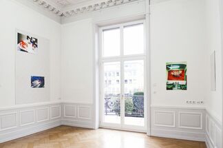 Bechamel Mucho - Hunger & Liebe, installation view