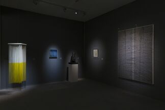 Leon Tovar Gallery at TEFAF NY Spring 2017, installation view