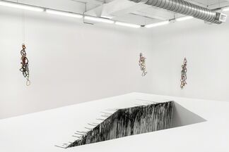 Kelly Akashi: SSOftllY, installation view