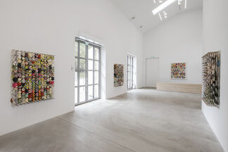 Jacob Hashimoto | Works, installation view