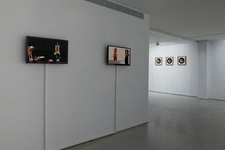 Lee Yanor | Rooms, installation view