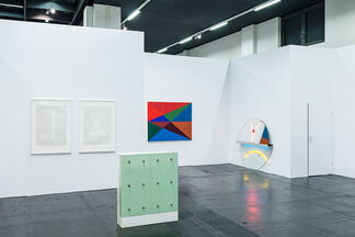 Häusler Contemporary at Art Cologne 2015, installation view