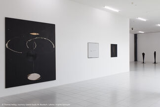 Ein Vages Gefühl des Unbehagens - Thomas Helbig / Victor Man / Helmut Stallaerts, installation view