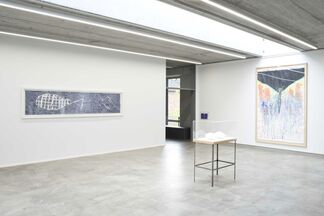 Jan Fabre - Kijkdozen, Denkmodellen & Tekeningen, 1977 - 2008, installation view