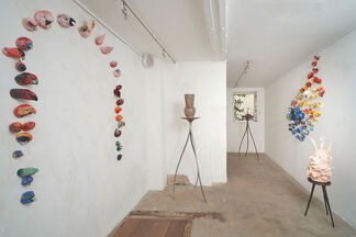 L'Amour, installation view