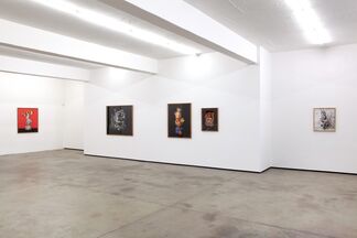 New Gestures: Fabricated to be Photographed, installation view