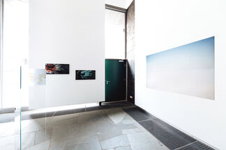 SUSANNE M. WINTERLING "Gravity and Breath - Contrapoints", installation view