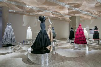 Azzedine Alaïa: The Couturier, installation view