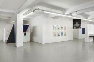 DEALING WITH SURFACES, installation view
