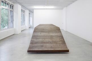 Mirosław Bałka, "EIN AUGE, OFFEN", installation view