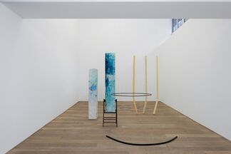 Esther Kläs — CHERE: Sculpture, installation view