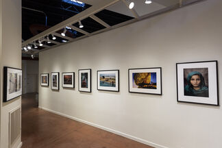 Steve McCurry: Its Own Place and Feeling, installation view