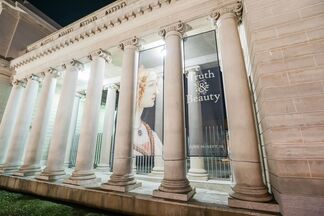 Truth and Beauty: The Pre-Raphaelites and the Old Masters, installation view
