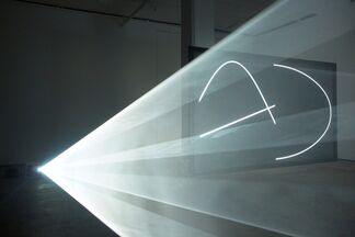 Anthony McCall: Face to Face, installation view