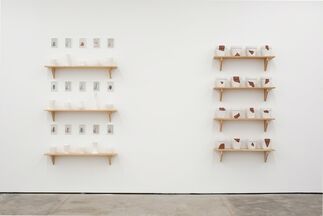 Timm Ulrichs – 8 ½ Meisterwerke, installation view