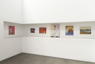Roberto Gil de Montes "Moments", installation view