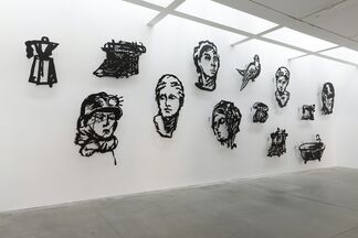WILLIAM KENTRIDGE - Triumphs, Laments and other Processions, installation view