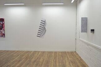 Deviating Lines: Lyn Carter, Pam Glick, installation view