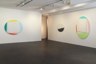 Marc Vaux: New Ovals, installation view