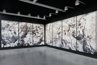 Jason Haam at Art Brussels 2022, installation view