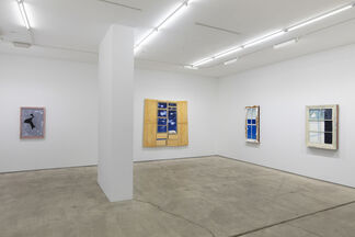 Leslie Wayne: The Universe is on the Inside, installation view