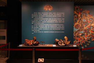 Jewels of Transcendence: Himalayan and Mongolian Treasures, installation view
