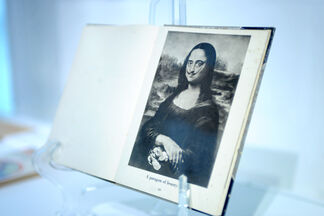 Mona Lisa Unveiled at the Freedom Tower, installation view