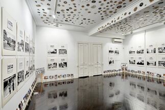 CARLOS GINZBURG: New Capitalism, installation view