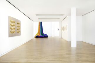 SHEILA HICKS Predestined Colour Waves, installation view