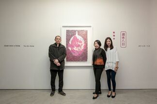 週休八日— 姚瑞中個展 Eight Days a Week — Yao Jui-chung Solo Exhibition, installation view