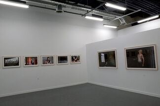 Scarlett Coten, "Mectoub, in the shadows of the Arab spring ", installation view