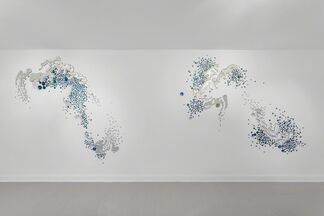 OH2/H2O, installation view