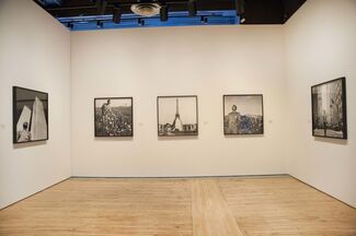 Tseng Kwong Chi: Performing for the Camera, installation view