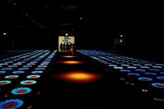 Marcello Mariani, Paths of Light. Photography by Gianni Berengo Gardin. Milano, EXPO, Italian Pavilion, installation view