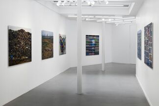 Liu Bolin, Revealing Disappearance, installation view