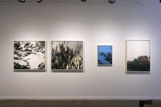 180º: Encaustic in Contemporary Art, installation view