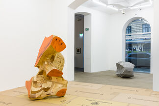 Peter Sandbichler – the golden bar, installation view