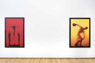 ANDRES SERRANO: Selected Works 1984 - 2015 & HOMEROOM, installation view