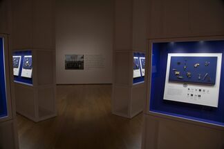 Read My Pins: The Madeleine Albright Collection, installation view