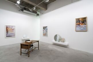 Nobuyuki Osaki "Multiple Lighting", installation view